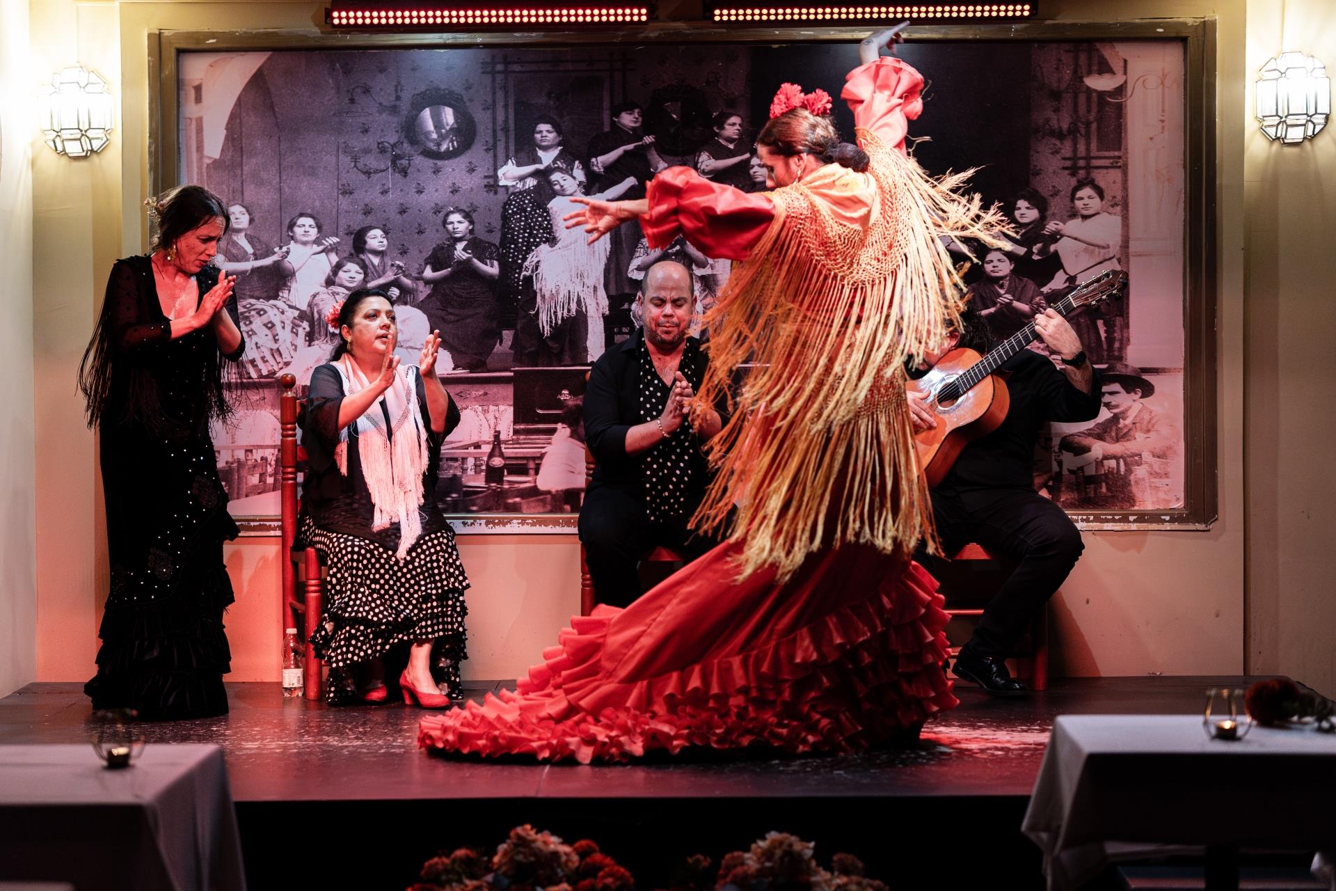 Tablao Flamenc La Cantaora: L'Essència del Flamenc a Sevilla