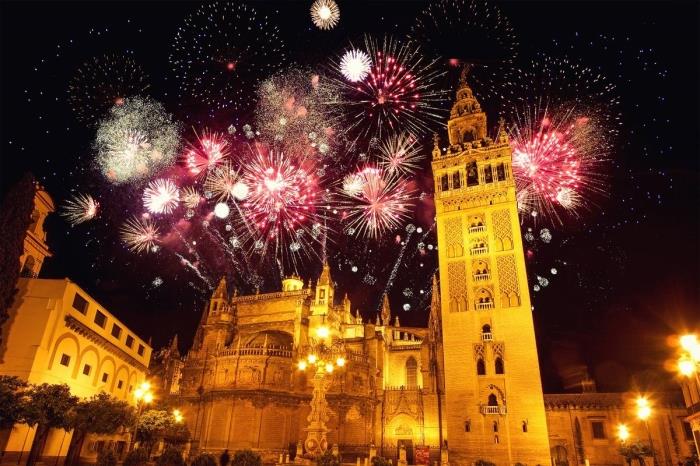 Festeggia il Capodanno 2026 a Siviglia: tradizione, programmi e una luce speciale