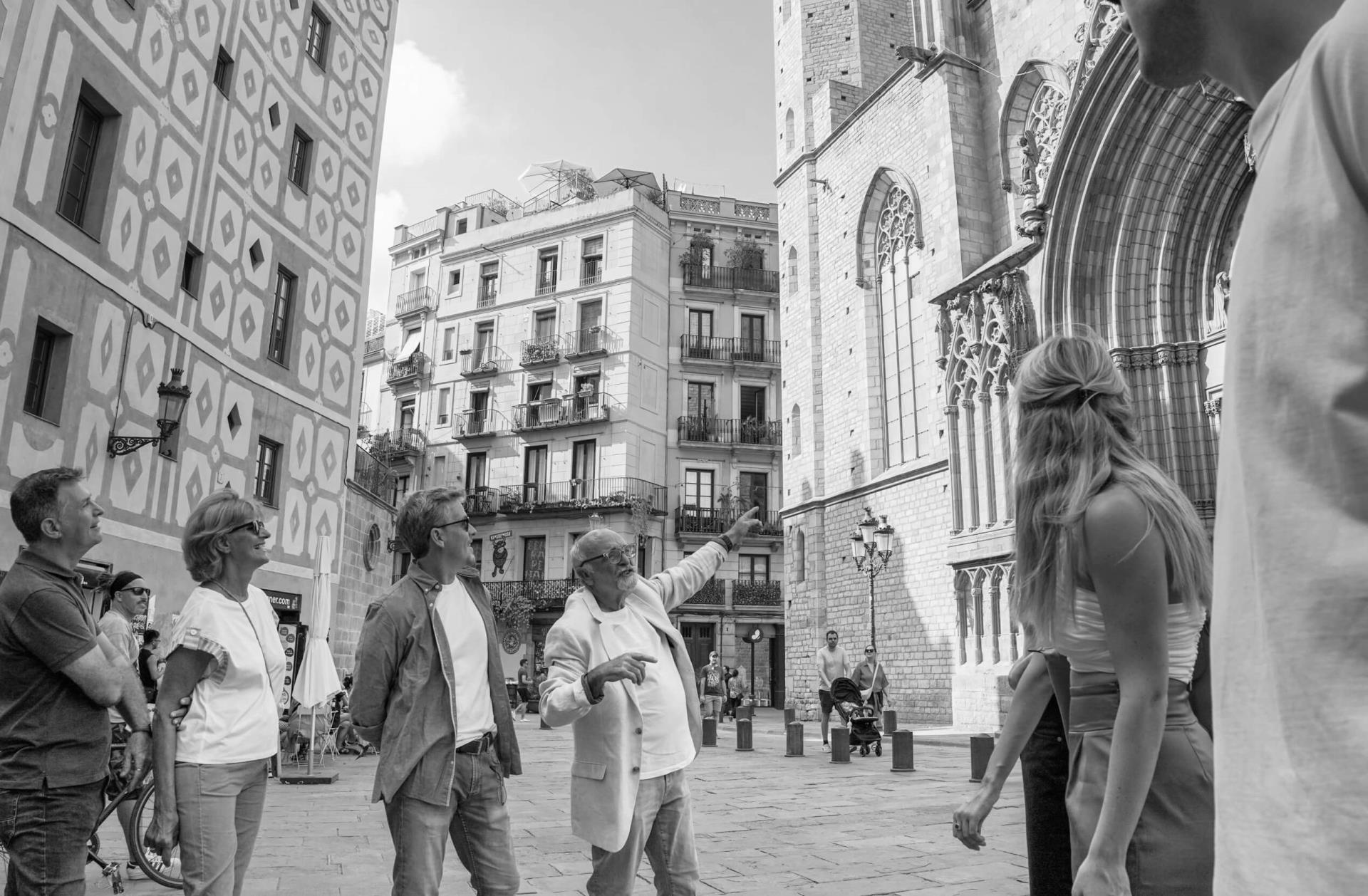 Passear pelo Bairro do Born de Barcelona