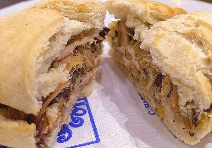 Ruta de la Tapa en Sevilla 2026: La mejor guía para tapear por la capital andaluza