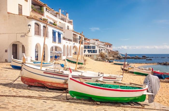 Calella de Palafrugell y sus calas, el encanto de la Costa Brava más auténtica