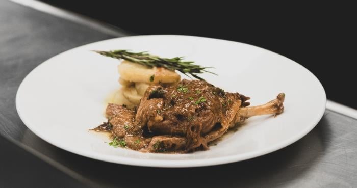 Els Millors Restaurants del Barri de Santa Cruz, una Ruta per l'Alta Cuina sevillana