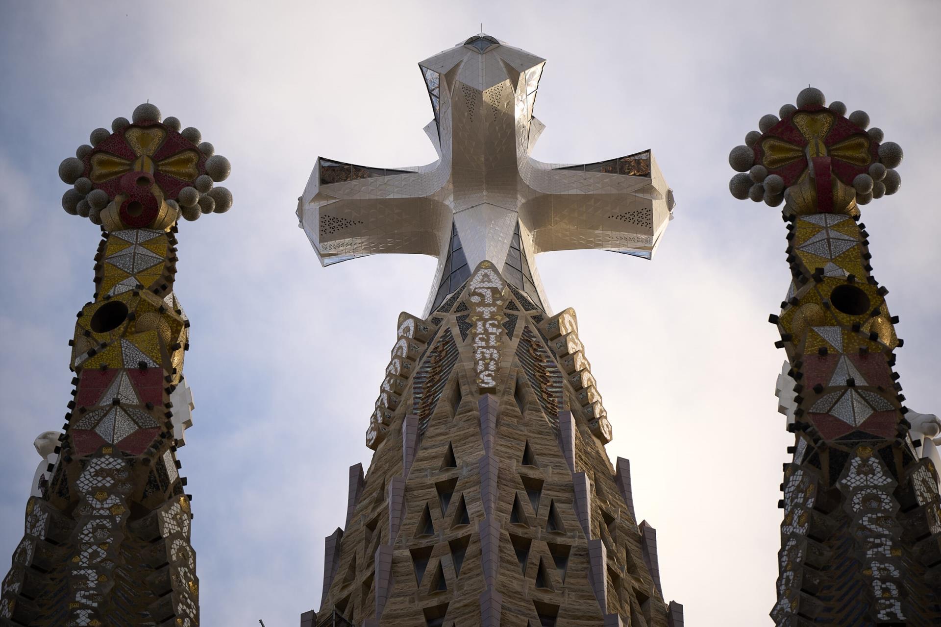 La Coronación de la Sagrada Familia por el Papa León XIV, Un hito que culmina el sueño de Gaudí