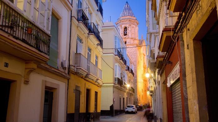 El Barrio del Pópulo, El Corazón Histórico de la Ciudad Más Antigua de Occidente