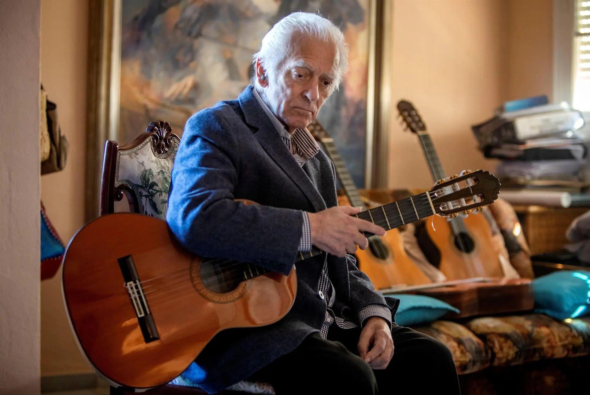 Manolo Sanlúcar, le génie de la Guitare qui a porté le nom de Sanlúcar de Barrameda à travers le Monde