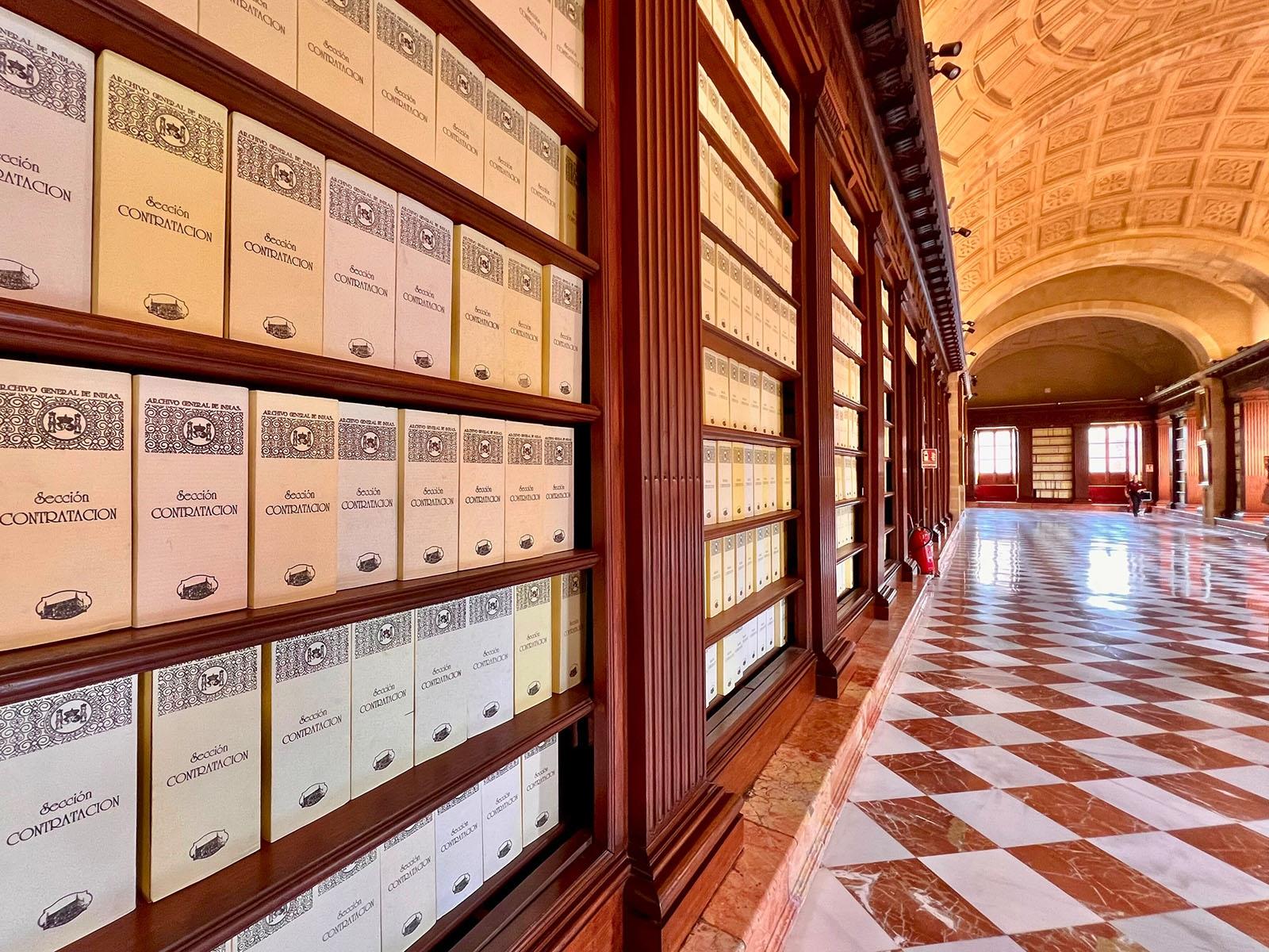 Arxiu General d'Índies, el Tresor Documental de la història d'Amèrica a Sevilla