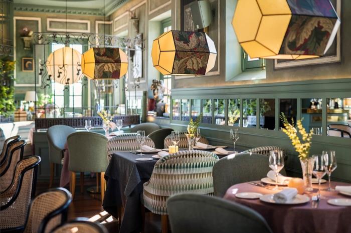 Casa Aníbal en Sevilla, cocina andaluza con historia en un edificio de 1914