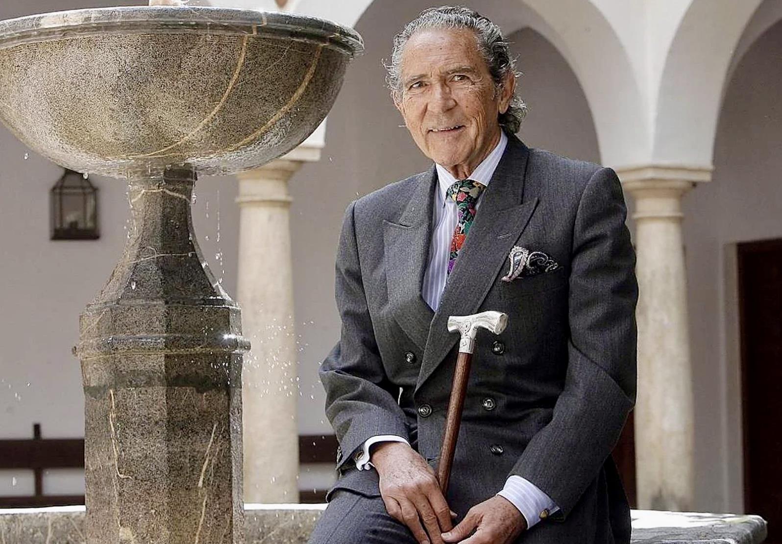 Antonio Gala, El Legado del Escritor que Eligió Córdoba para Inspirar