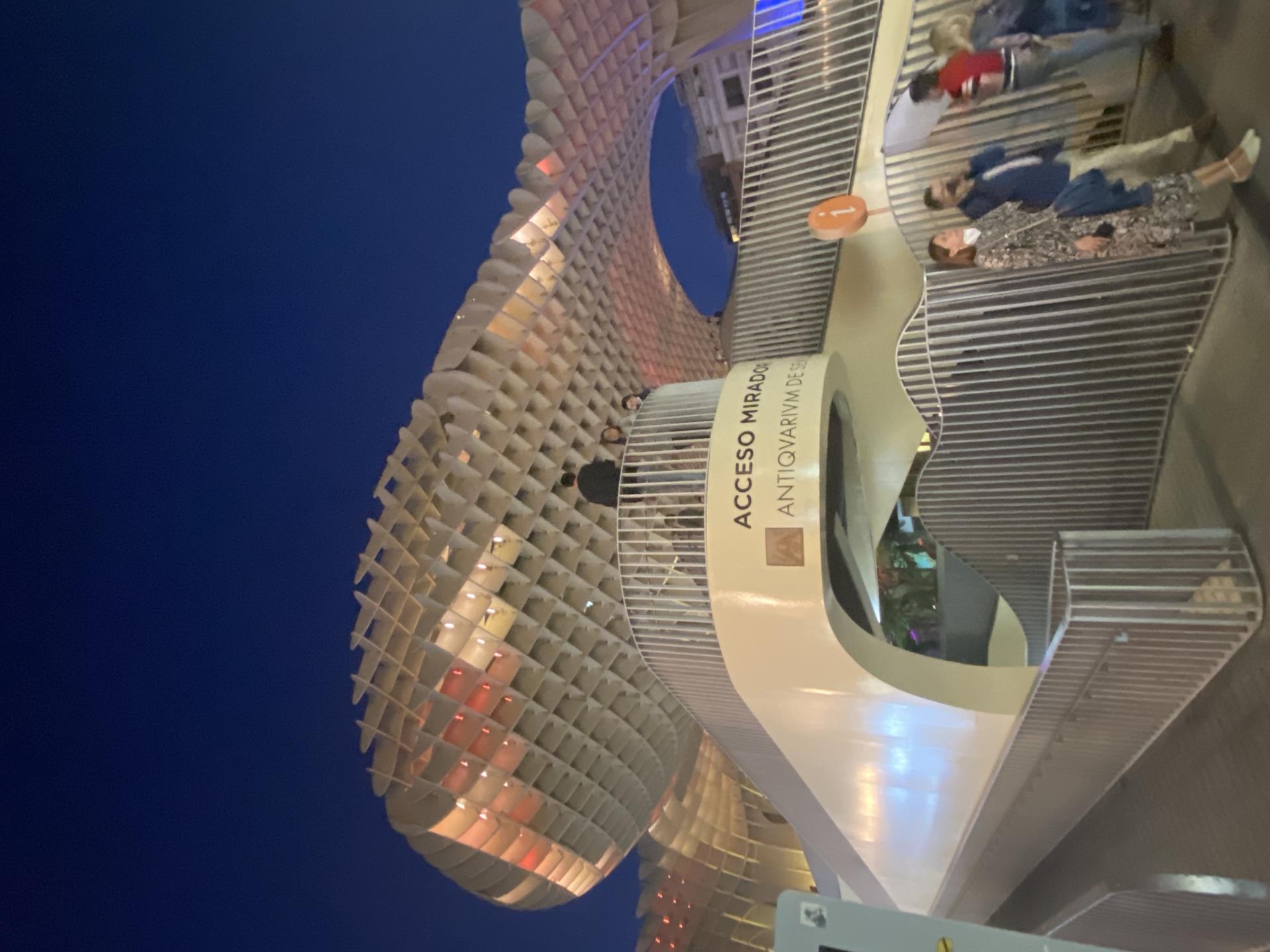 Siga a moda THE SUN PLACES